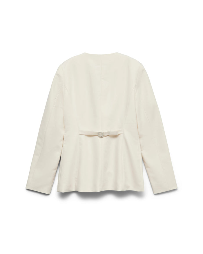 Birch $|& Vero Moda Drea Fitted Collarless Blazer