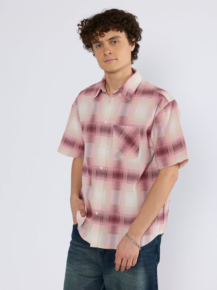 Orvar - Half Sleeve Checks Shirt - Pink