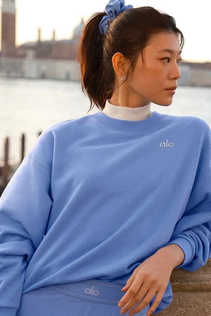 Accolade Crew Neck Pullover