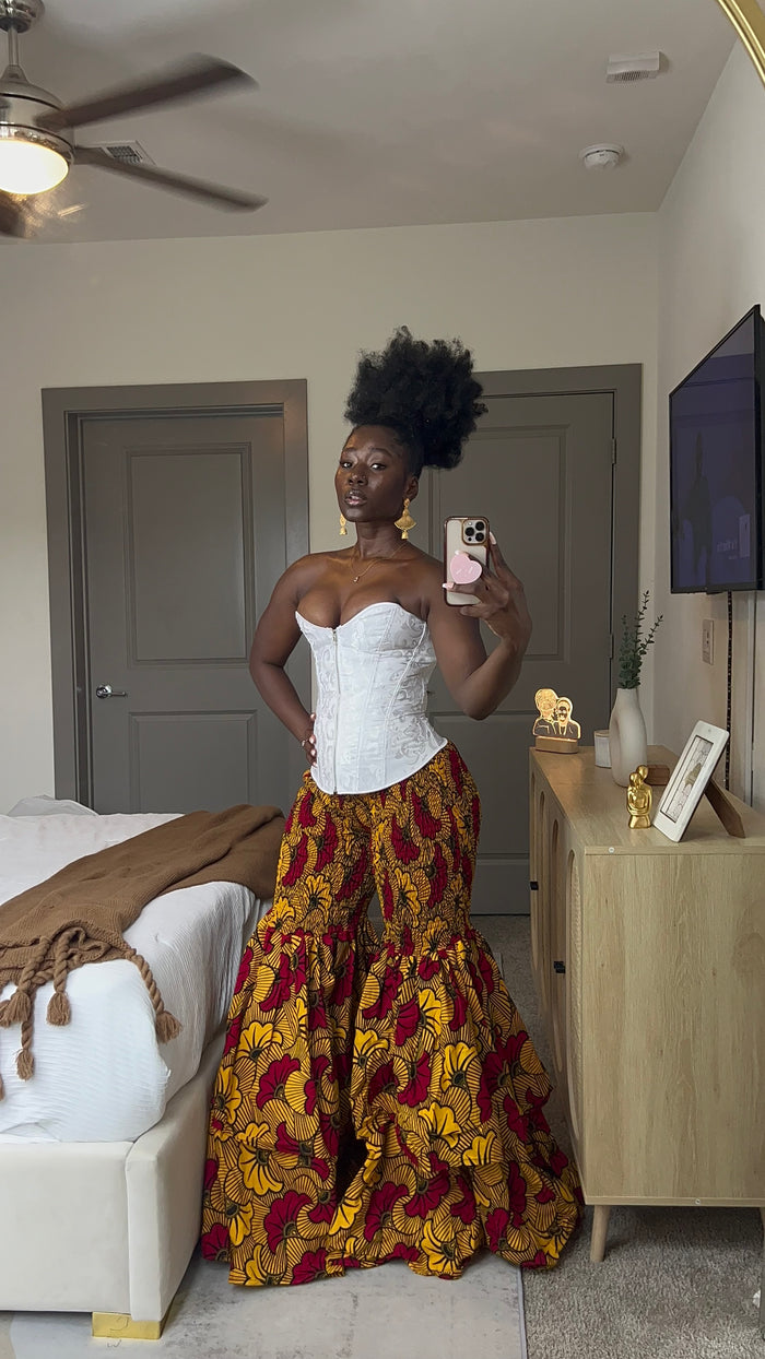 African print stretchy high-waist flare pants.
