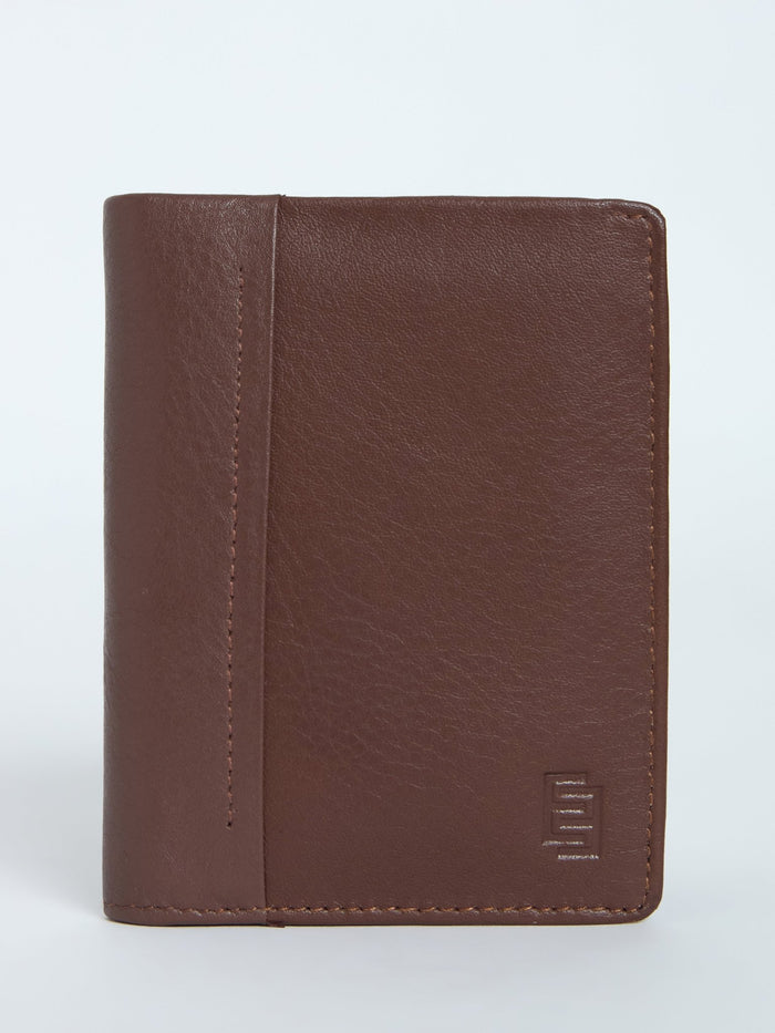 Card Holder Leather Wallet with ID Window - brown