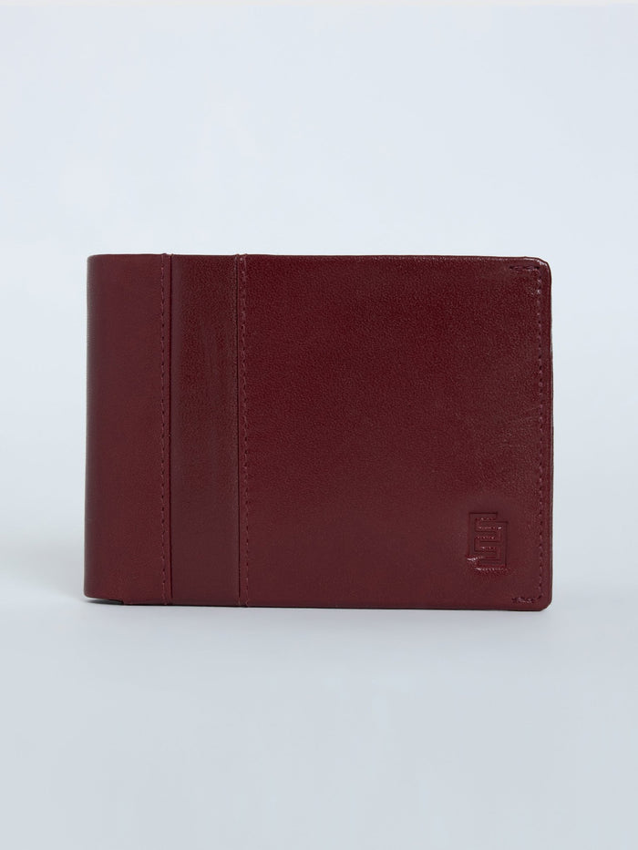 Arctic-3 - Bi-Fold Leather Wallet - Cherry Red