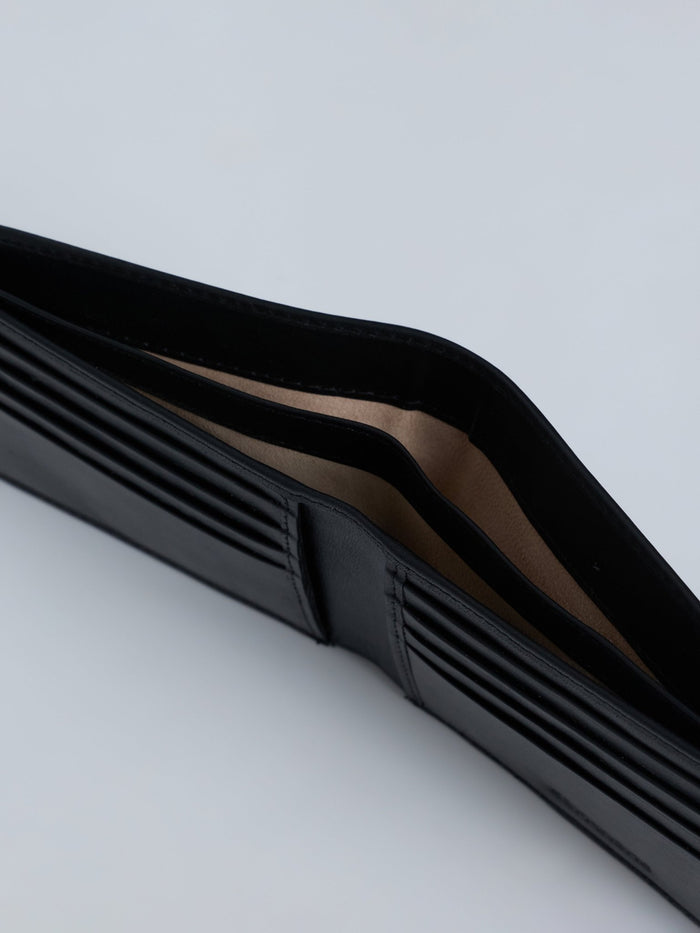 Arctic-5 - Vertical Leather ID Wallet - Black