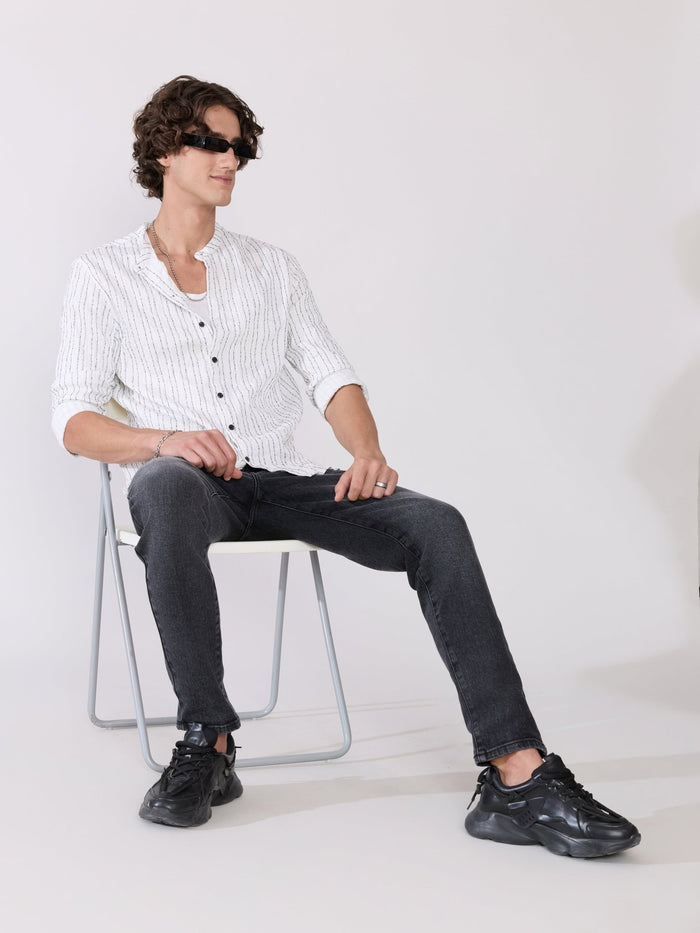 Aumena - Crinkle Pattern Striped Band Neck Shirt - White