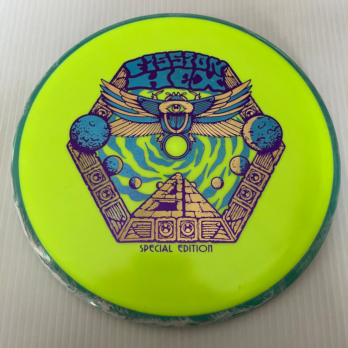 DayGlo/Swirly Teal & White Rim/176g 33