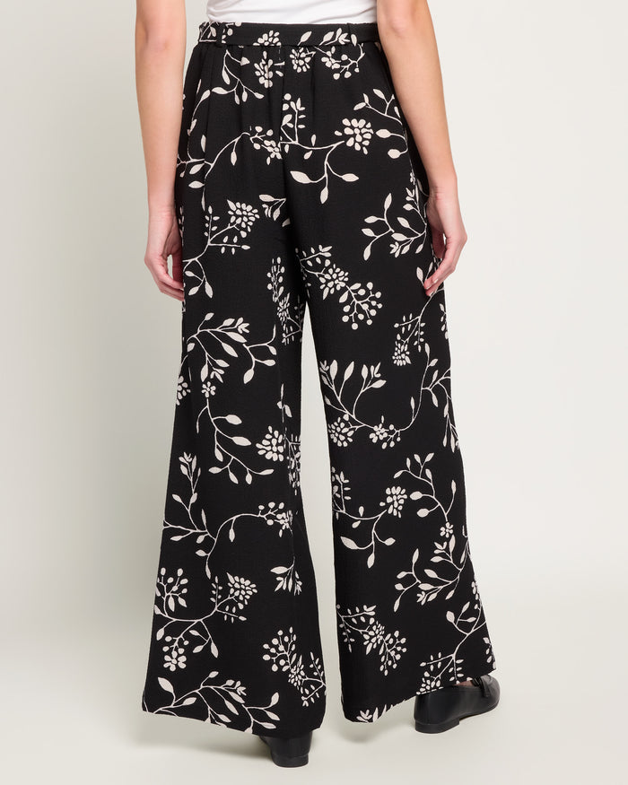 Black/Tan $|& Bobeau Belted Wide Leg Pant - SOF Back
