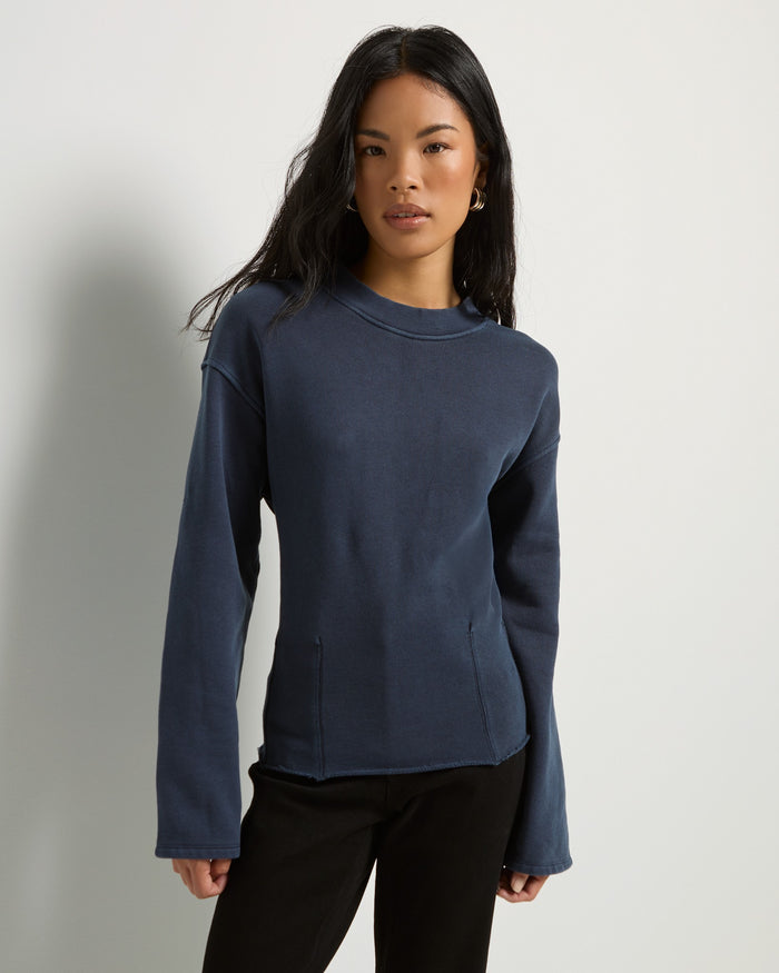 Mariner Midnight $|& SEAS Blaze Fitted Sweatshirt - SOF Front