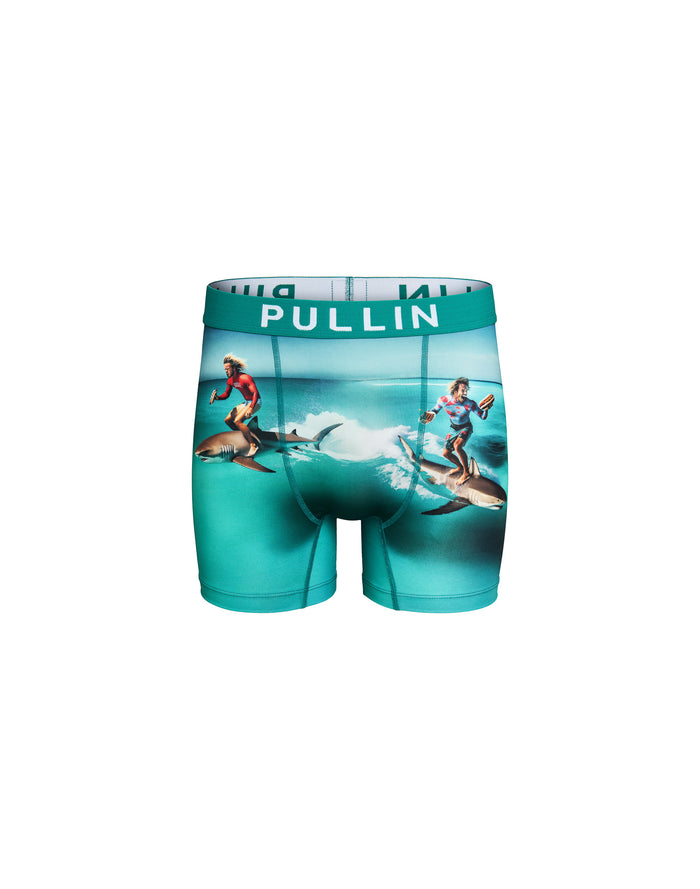 boxer long surfboard PULLIN