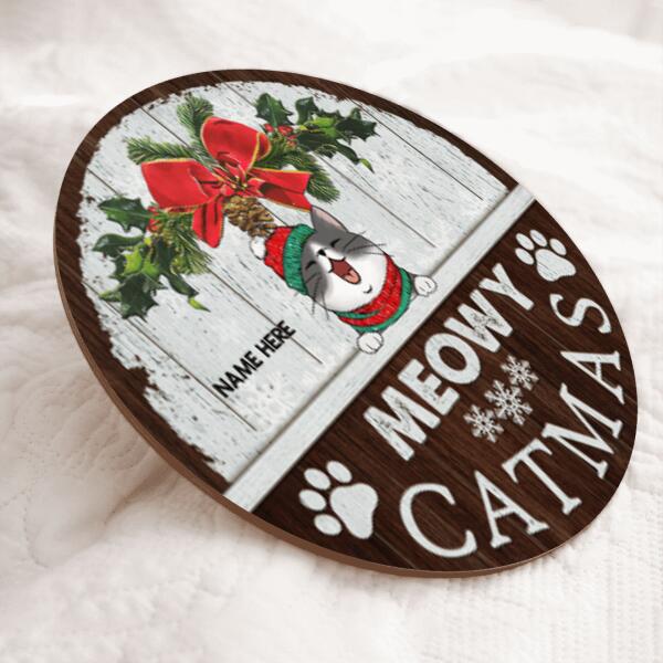 Christmas Cat Welcome Door Sign, Gift For Cat Lovers, Meowy Catmas Funny Signs, Vintage White & Brown , Cat Mom Gifts
