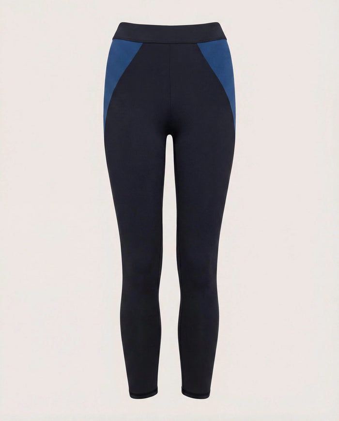 Black/Deep Teal $|& Interval CloudLight Recess Legging - Hanger Detail