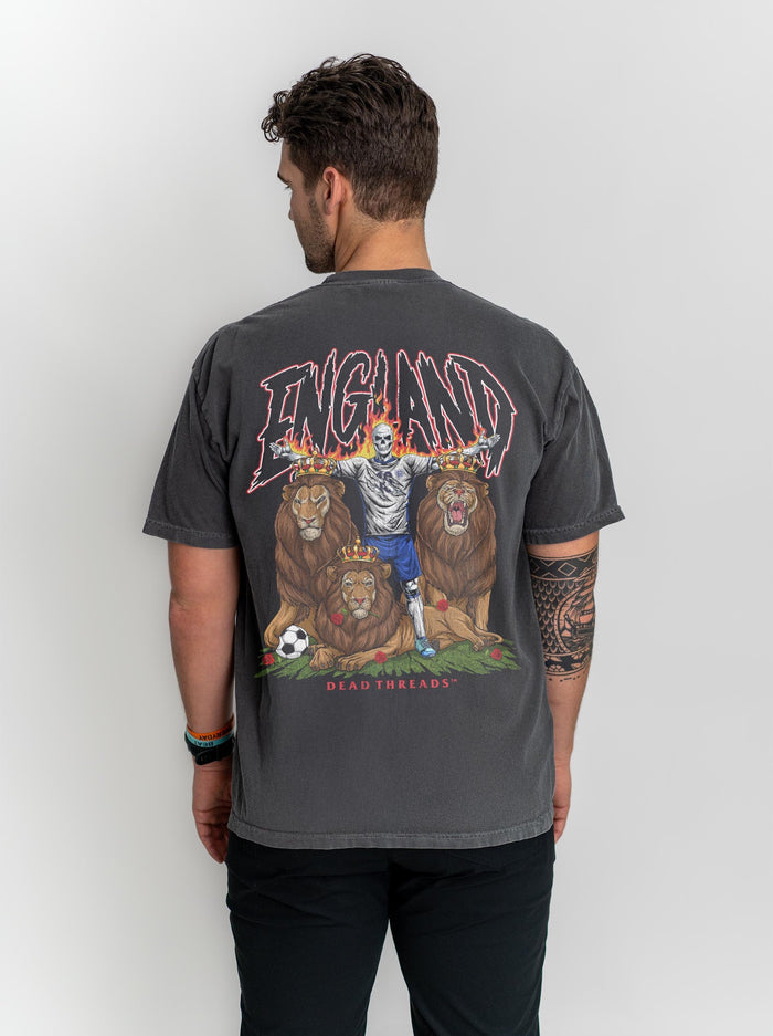 ENGLAND SOCCER - “3 SKULL” PREMIUM T - SHIRT – T-Shirt – Dead Threads Apparel