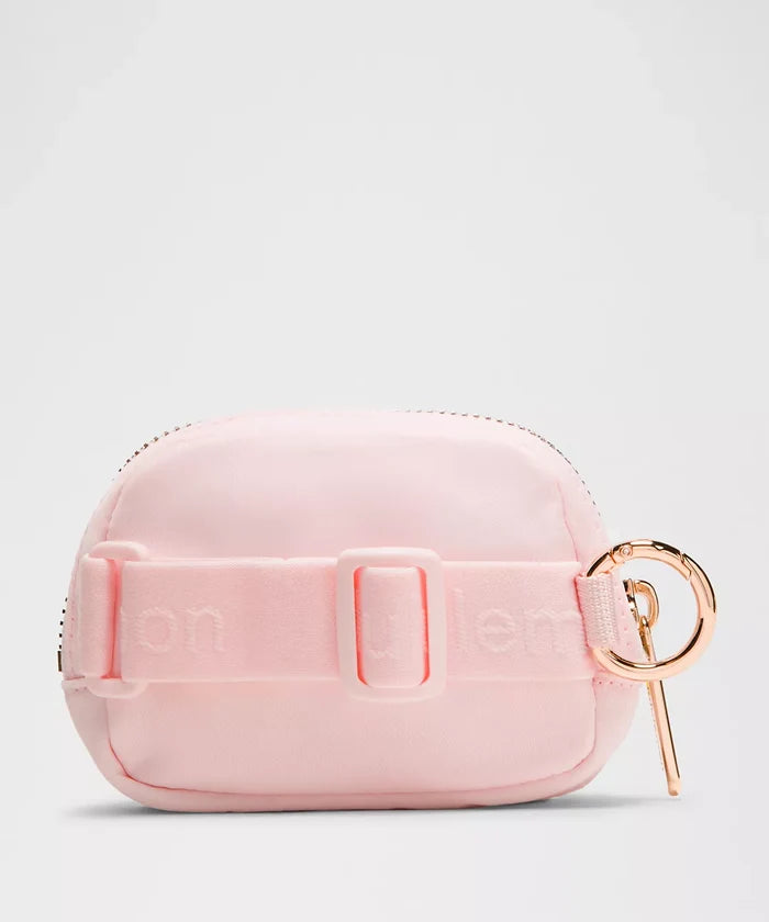 Everywhere Belt Bag Nano