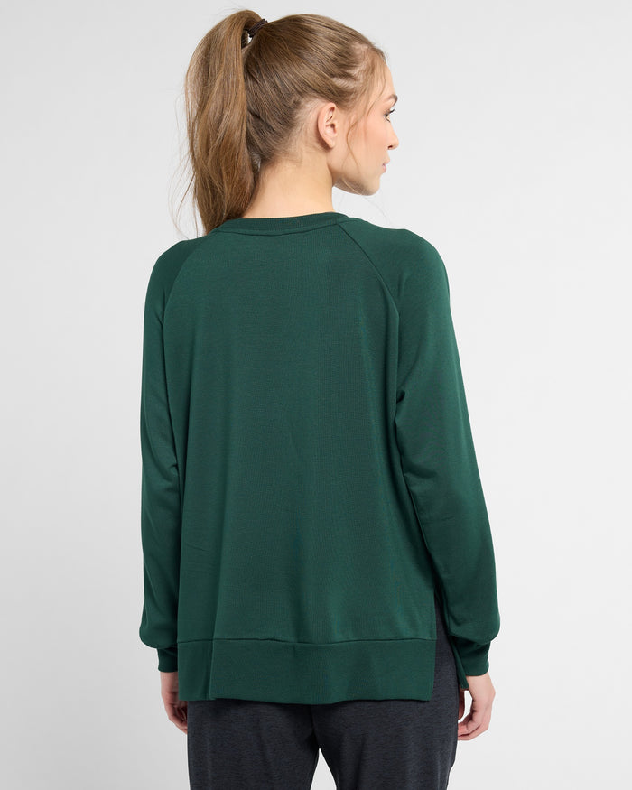 Hunter Green $|& Interval Flex Graphic Pullover - Sleighing It - SOF Back