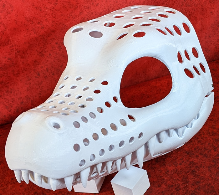 Gender Neutral Alligator Head Base Variant 1