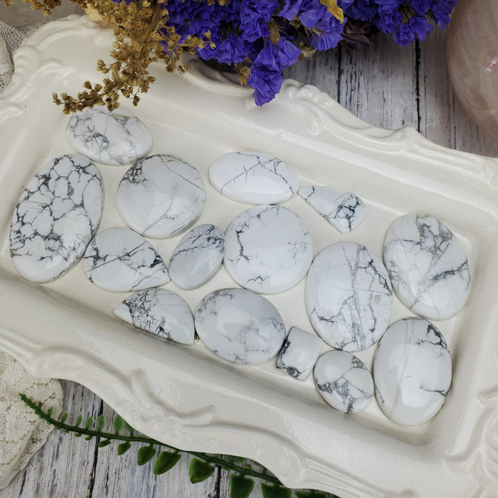 Howlite Cabochons, 100 gram bags