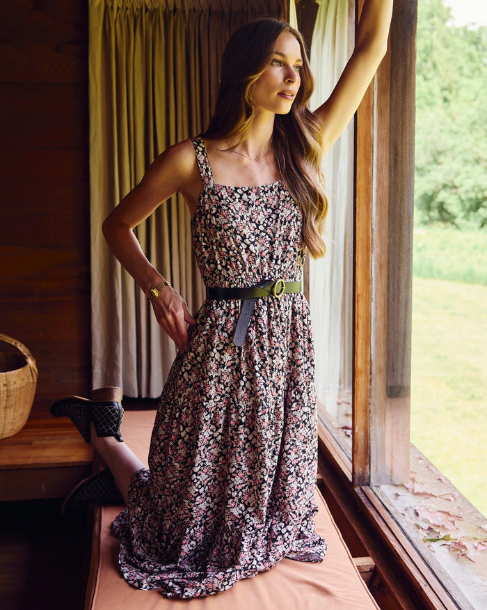 Black Floral $|& SEAS Isabella Tiered Dress - SOF Side