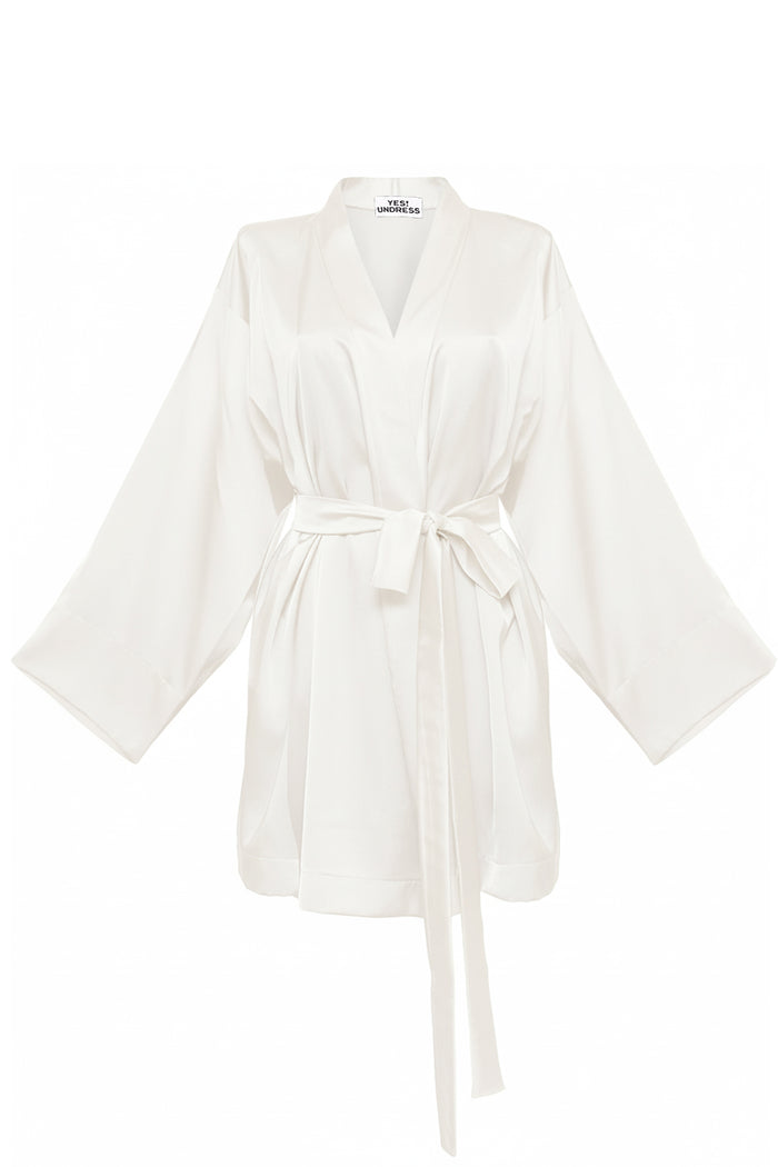 Kasumi ivory mini kimono robe
