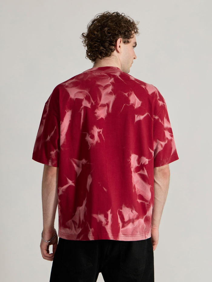 Men's  Baggy T-Shirt in Cranberry