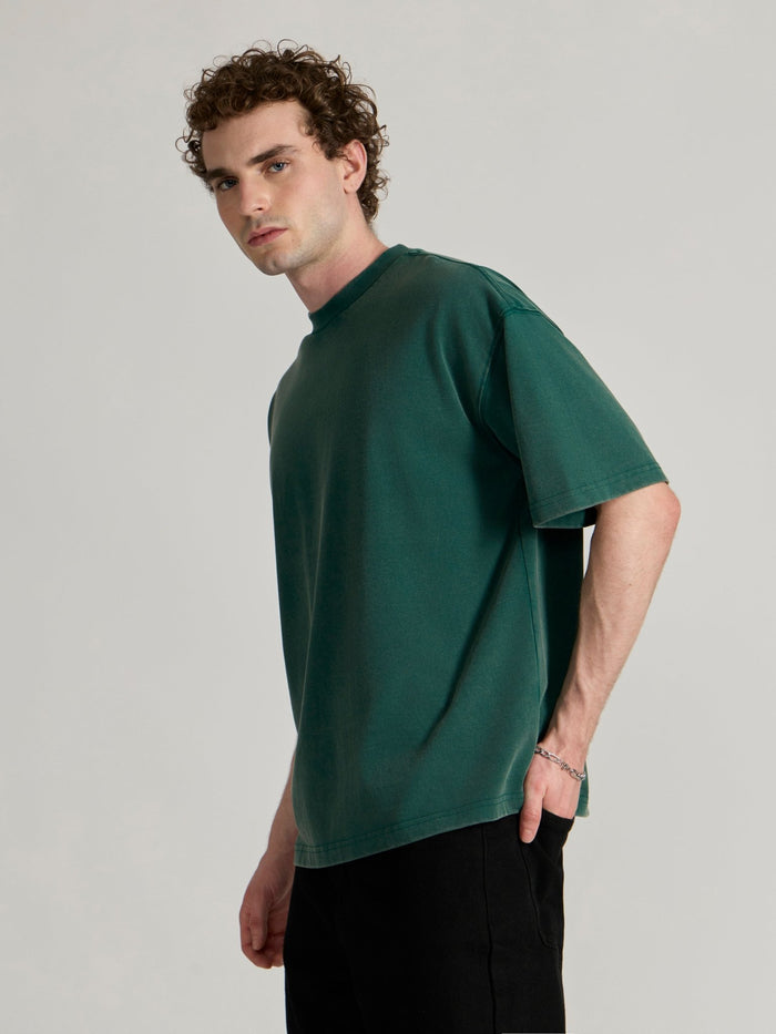 Men's  Baggy T-Shirt in emarald green