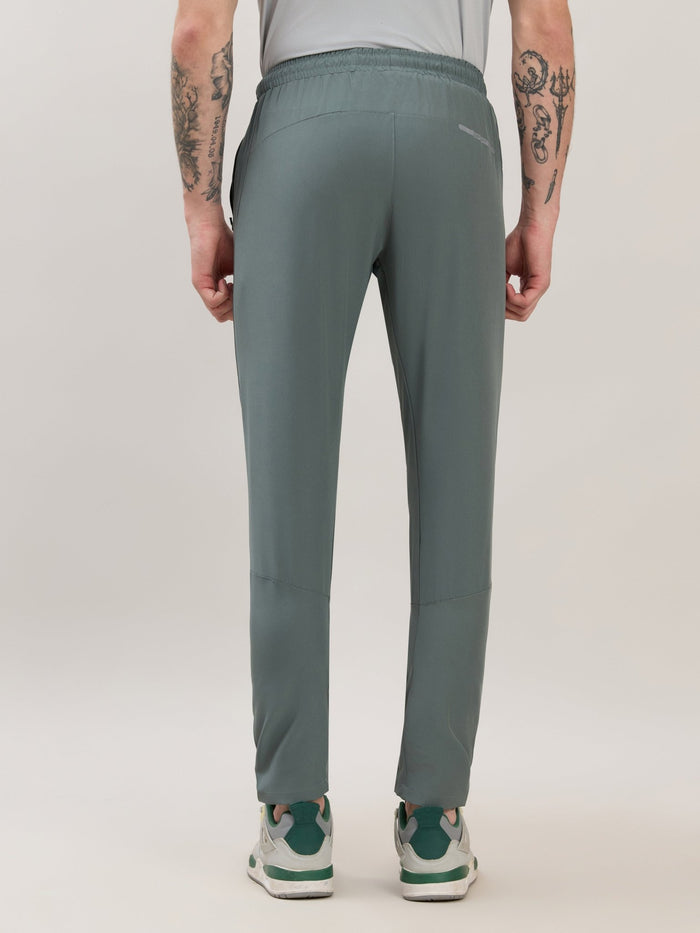 Klyra - Regular Track Pant - Light Olive