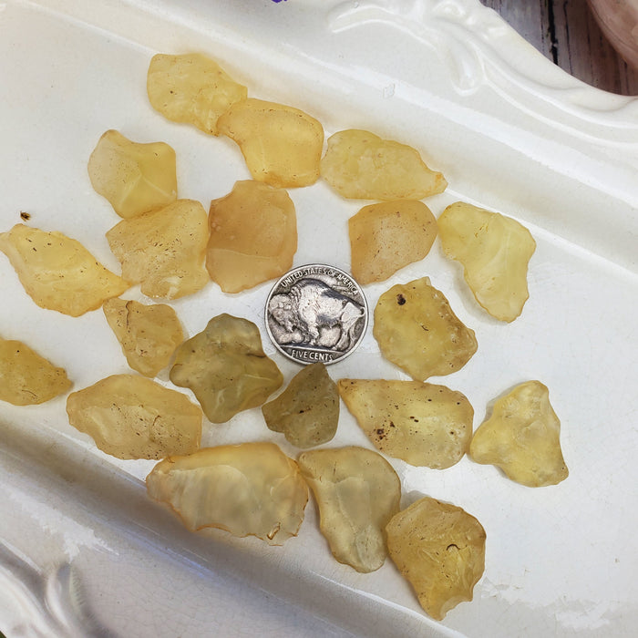 Libyan Desert Glass, choose your size