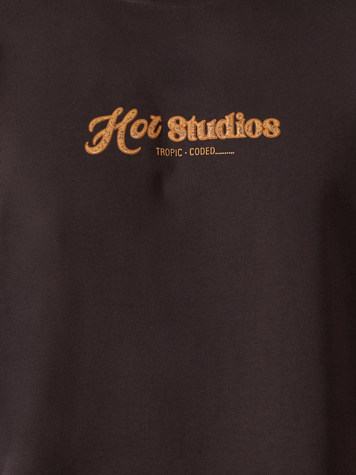 Men's printed t-shirt in coffee brown