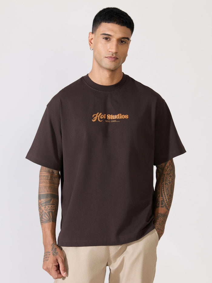 Men's printed t-shirt in coffee brown