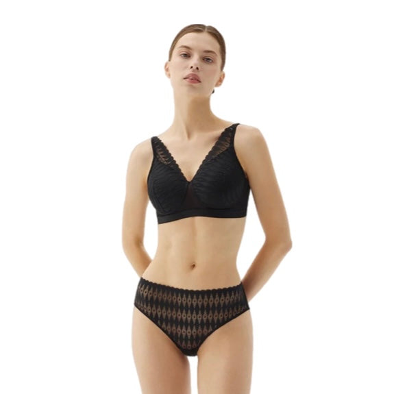 Megami Mastectomy Lace Bra Black