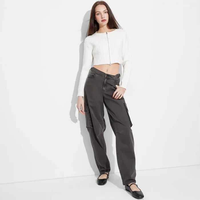 Mid-Rise Barrel Cargo Pants