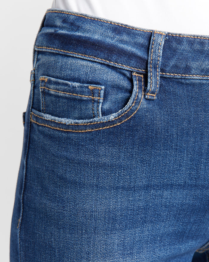 Titillating $|& Lovervet Mid Rise Bootcut Jeans - SOF Detail