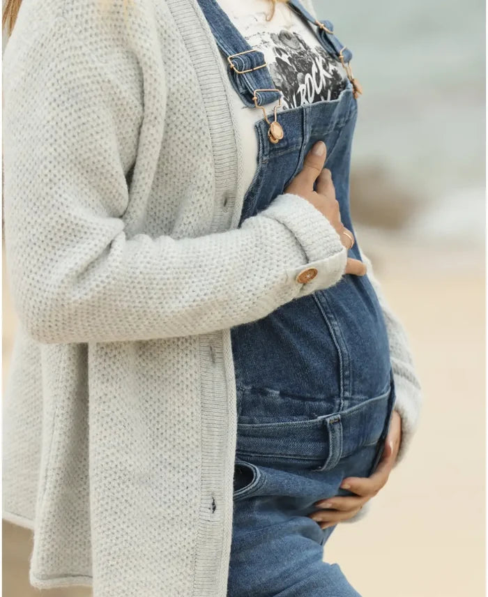 Mom fit maternity and post partum jeans Carrie mid blue used
