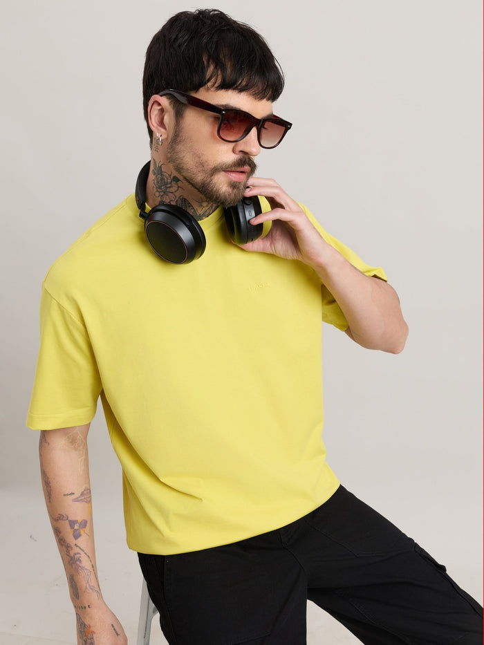 Nora - Loose Fit T-Shirt - Yellow