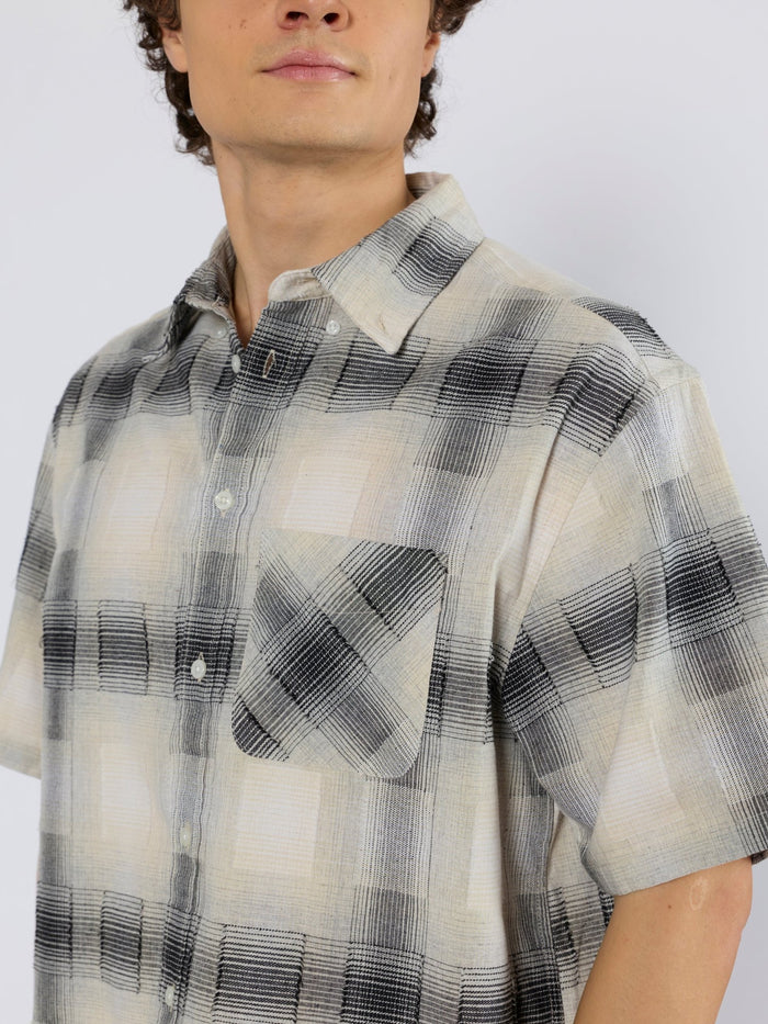 Orvar - Half Sleeve Checks Shirt - Black
