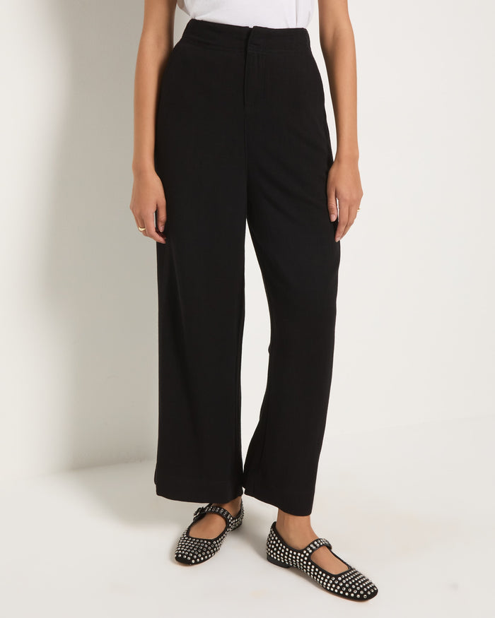 Black $|& SEAS Palomar Linen Blend Crop Pant - VOF Side