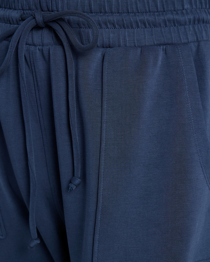 Navy $|& Thrive Société Patch Pocket Lounge Jogger - SOF Detail