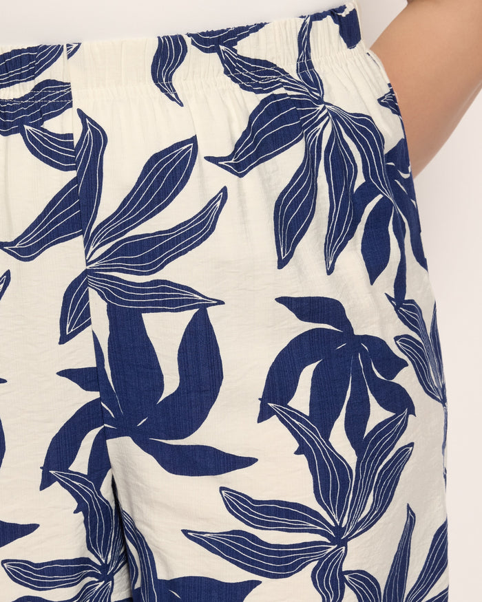 Ivory/Denim $|& Loveappella Printed Woven Shorts - SOF Full Front