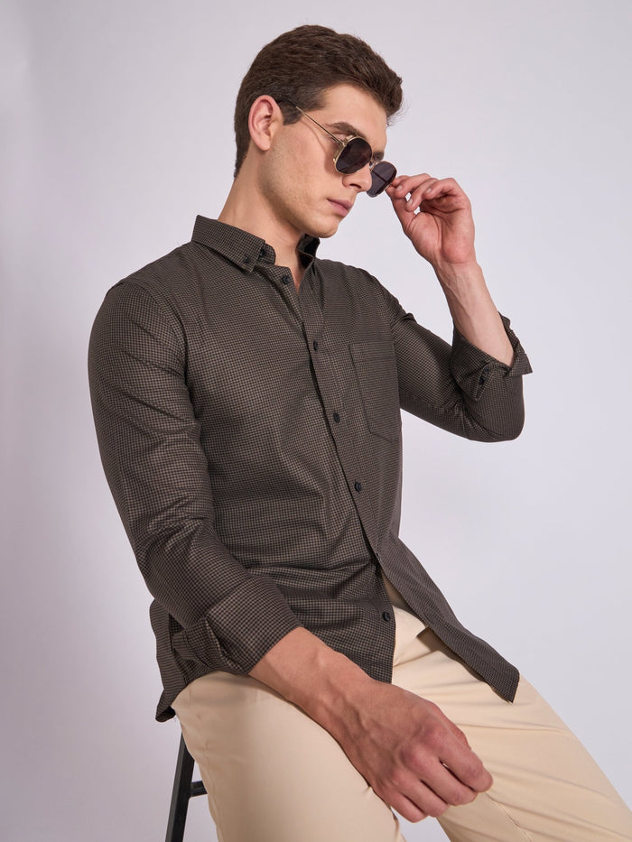 Men's Micro Houndstooth Shirt in Rich Brown