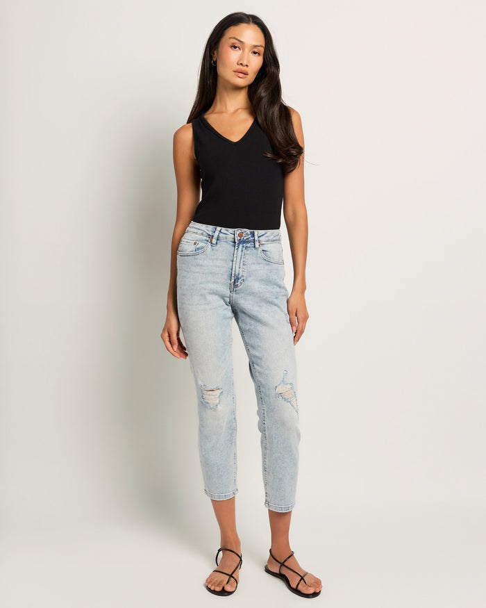 Light Wash $|& Herizon Rena High Rise Mom Jean - UGC On Fig