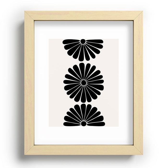 Retro Daisy I Recessed Framing Rectangle