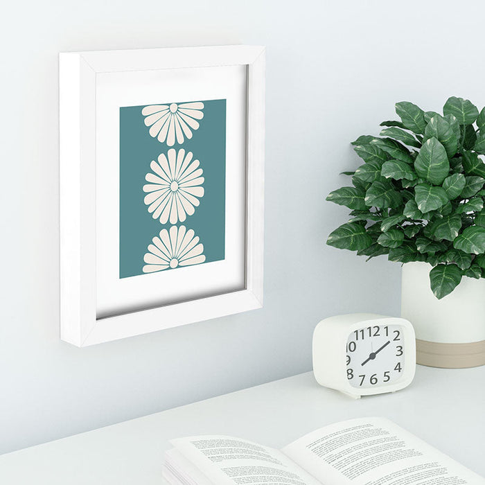 Retro Daisy XXIII Recessed Framing Rectangle