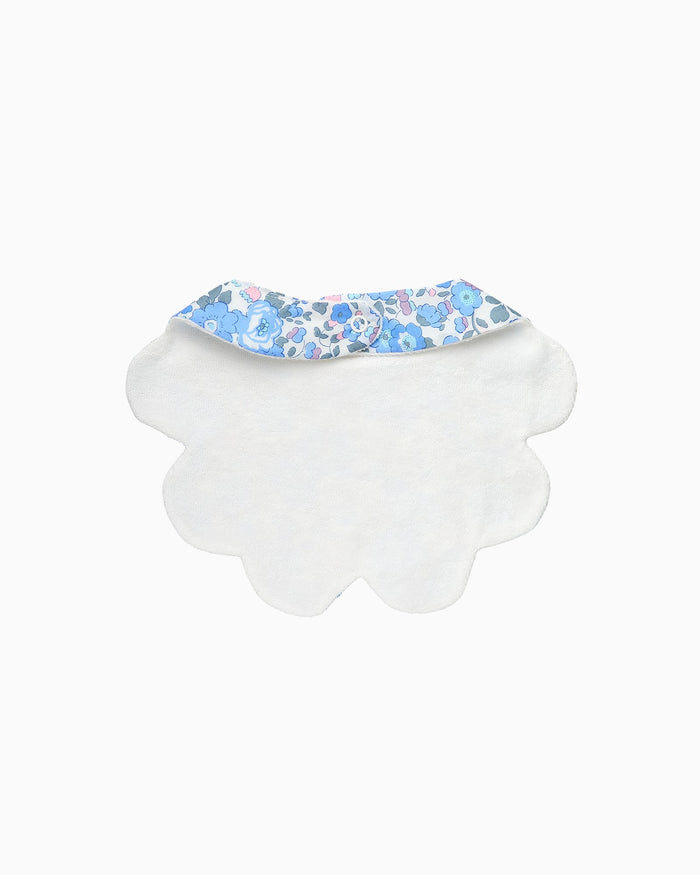 Lapinou Bib Scalloped Bib in Blue Betsy