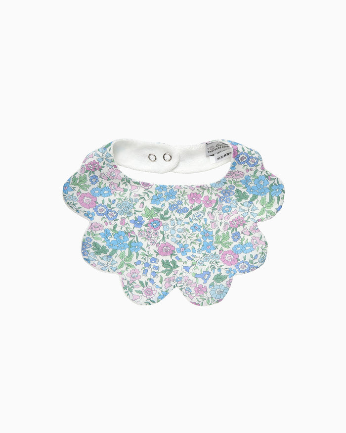 Lapinou Bib Scalloped Bib in Emma & Amelia