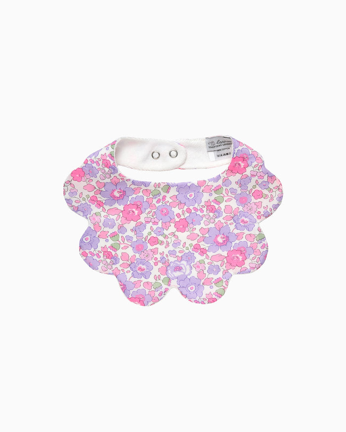 Lapinou Bib Scalloped Bib in Lilac Betsy