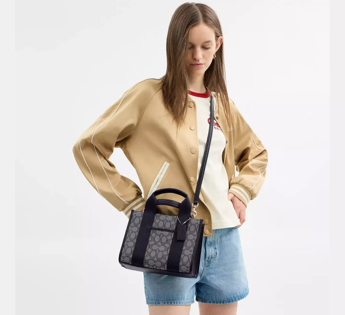 Smith Tote Bag 24