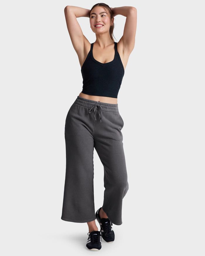 Darkest Night $|& Beyond Yoga Spacedye On The Up Cropped Tank - VOF Detail