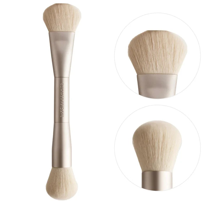 Summer Fridays - The Blush Brush | Brocha para rubor en crema
