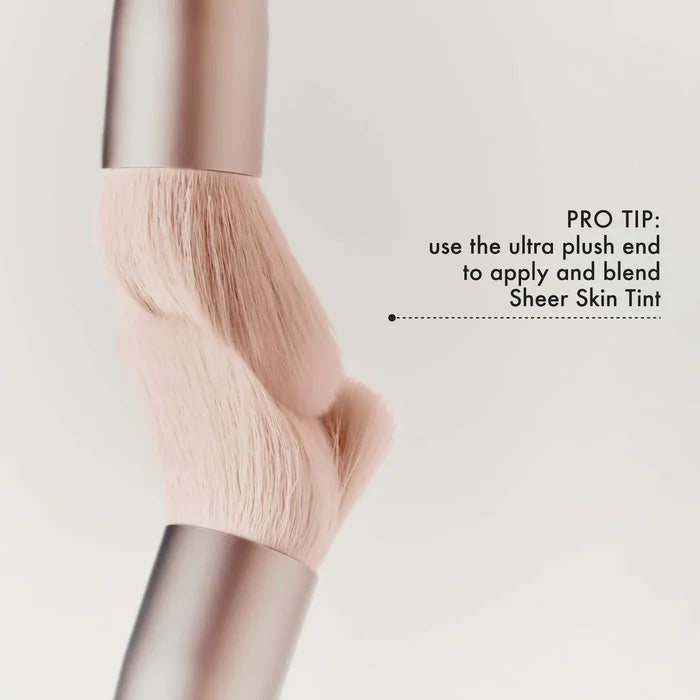 The Blush Brush