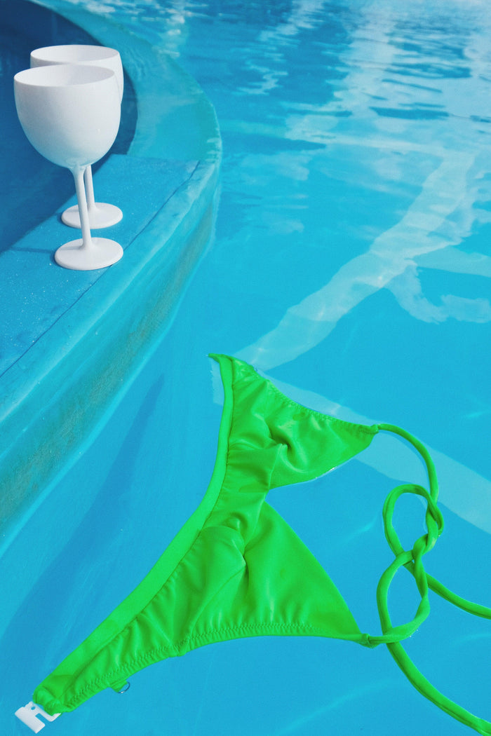 Tonic Greenery bikini top - yesUndress