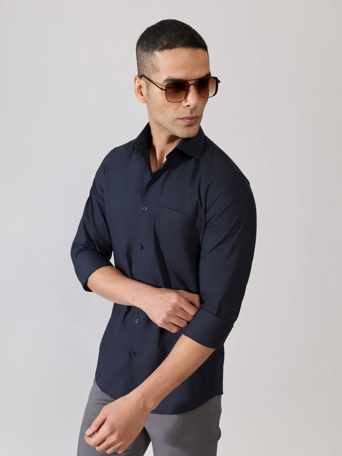 Valerius - Trim Fit Poplin Shirt - Navy Blue