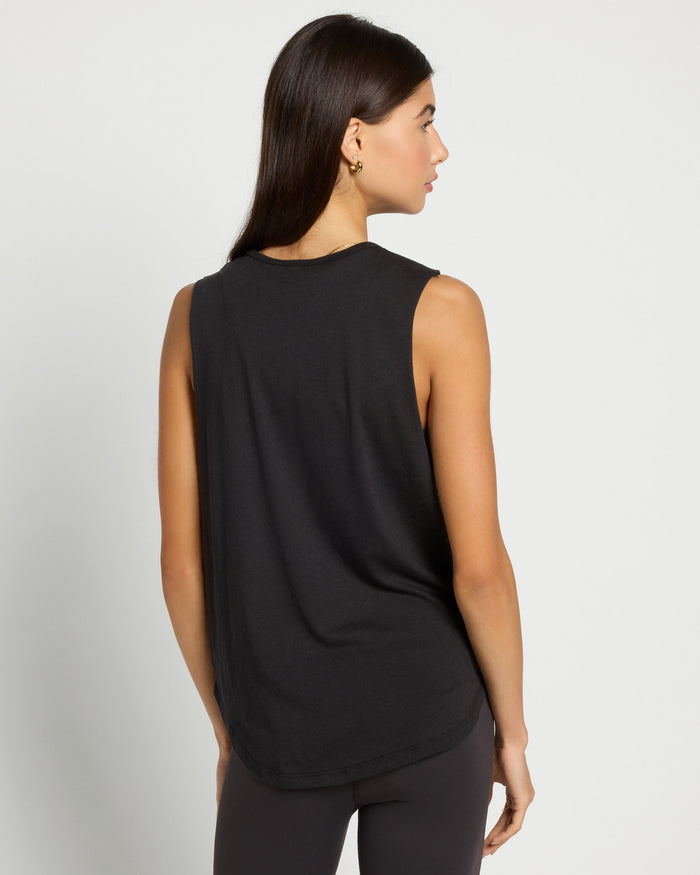 Black $|& Interval Venus Graphic Tank-Merry - SOF Back